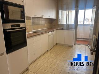 Location Appartement à Casco Urbano. Piso centrico en alquiler