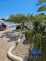 Chalet à Costa Norte. Fantastico chalet con piscina cerca del mar