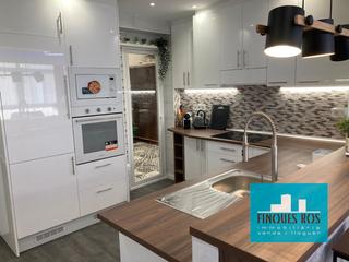 Appartement à Casco Urbano. Piso en pleno centro muy cerca del mar en vinaros