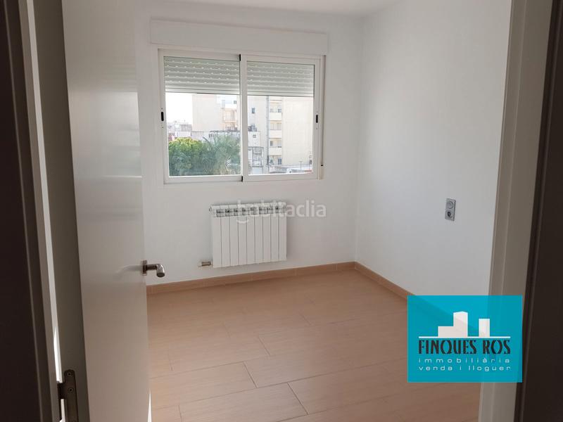 Foto dd79f528-6ac5-4faa-b732-bf52d5fa4ba2. Flat with heating in Casco Urbano Vinaròs