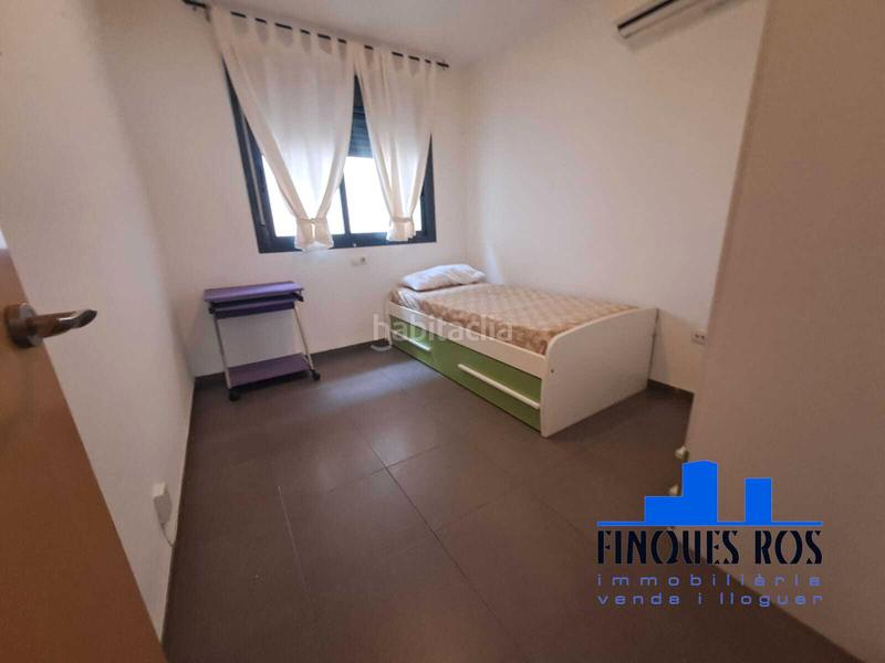 Foto d9658dfc-e841-4421-8bbf-ac07ebc5dd4c. Rent flat with parking pool in Casco Urbano Vinaròs