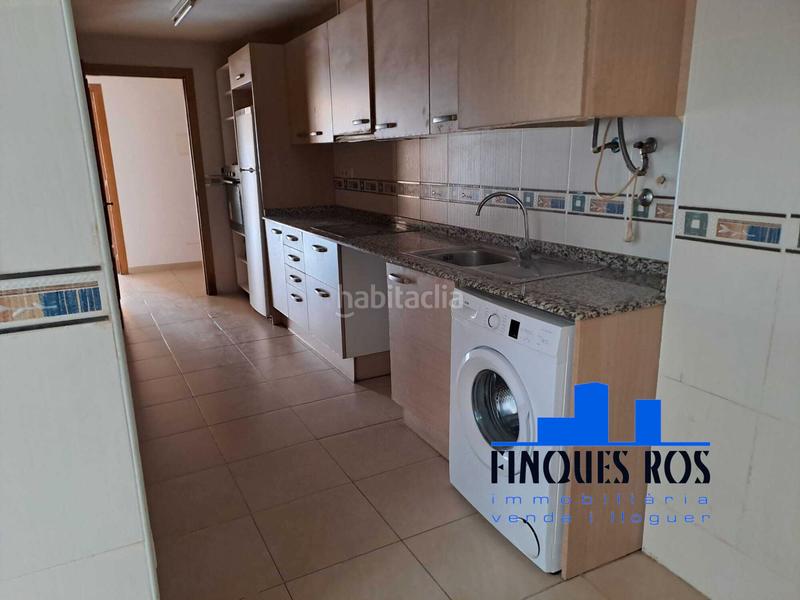 Foto 30395350-1cd1-4173-ac72-94206c23c164. Pis amb calefacció aparcament a Casco Urbano Vinaròs