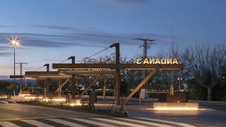 Local Comercial a Casco Urbano. Parking con posibilidad de local comercial