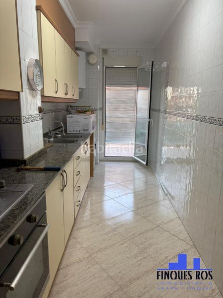 Foto 00cc0bd8-b11a-4d4a-9134-e6828015cf46. Pis amb aparcament piscina a Casco Urbano Vinaròs