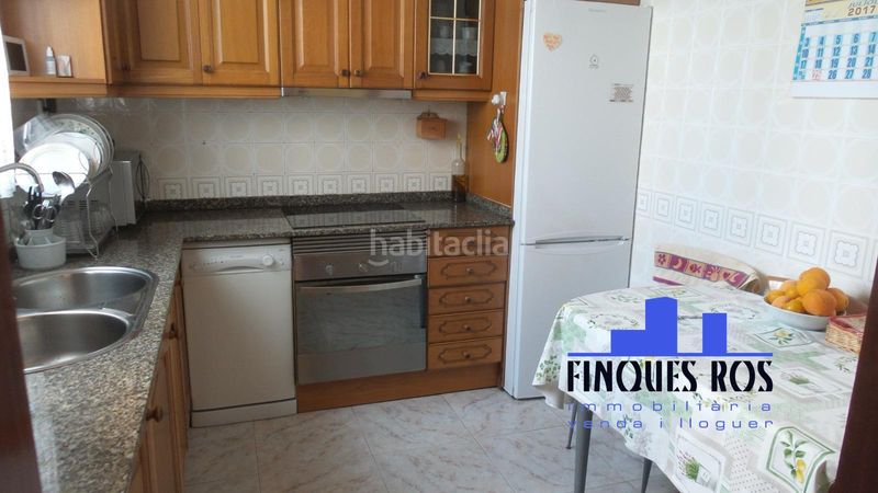 Foto 4bd22fba-dbd8-4b8b-bcbd-ee39cbe0be51. Casa amb calefacció piscina a Casco Urbano Vinaròs