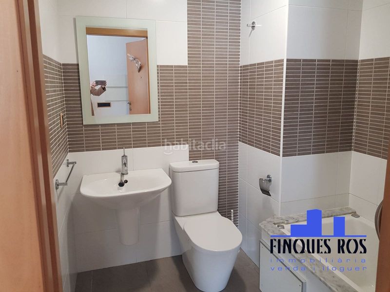 Foto aa6fe80f-9dd4-4a81-8929-21c8c5fd713c. Pis amb calefacció a Casco Urbano Vinaròs