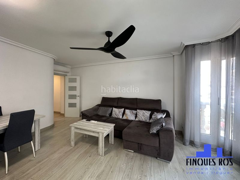 Foto 3c0eef3e-b1ef-43a6-860f-8c8e321e9f33. Pis amb calefacció a Casco Urbano Vinaròs