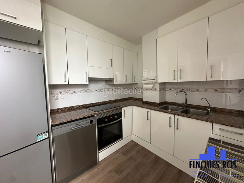 Foto d009a962-6038-415f-9edb-e3cbc59fb6ef. Pis amb calefacció a Casco Urbano Vinaròs