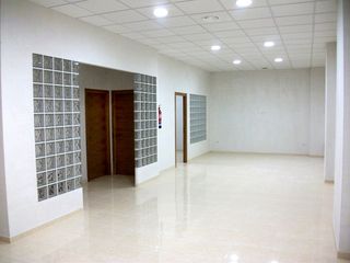 Local Comercial a Casco Urbano