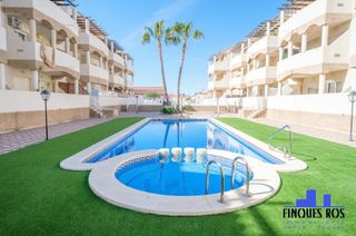 Piccolo appartamento in Costa Norte. Apartamento con piscina comunitaria y plaza de parking