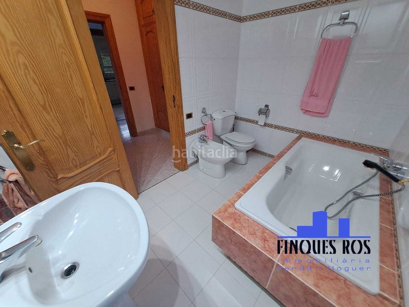 Foto 6fb65a7b-e709-42c7-96db-679be83d7956. Xalet amb xemeneia calefacció aparcament piscina a Vinaròs