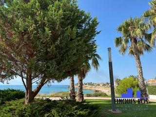 Appartement à Costa Norte. Exclusivo apartamento en primera linea del mar con piscina