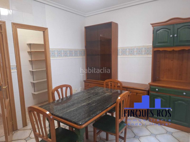 Foto 0201fffc-1fe1-467a-86e1-f60ec5d1d0a2. Casa adossada amb calefacció aparcament a Casco Urbano Vinaròs