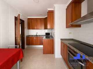Piso en Casco Urbano. Amplio y centrico piso en venta