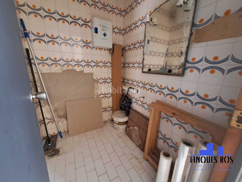 Foto 7098a4ca-258d-48d7-a132-f32d074459ce. Alquiler local comercial amplio y moderno local en alquiler en Vinaròs