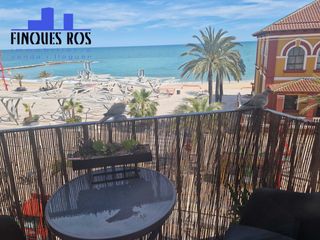 Lloguer Apartament a Casco Urbano. Piso encantador en paseo marítimo de vinaròs