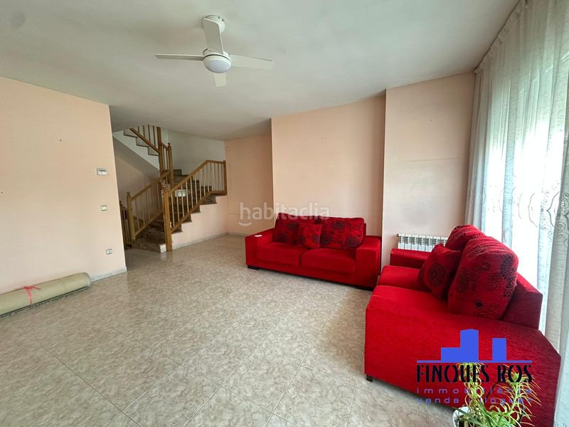 Foto a9341158-6406-4461-8269-29b8b06a2afa. Casa adossada amb calefacció aparcament a Casco Urbano Vinaròs