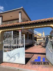 Chalet in Boverals-Saldonar. Gran oportunidad en vinaròs – chalet con dos viviendas independi