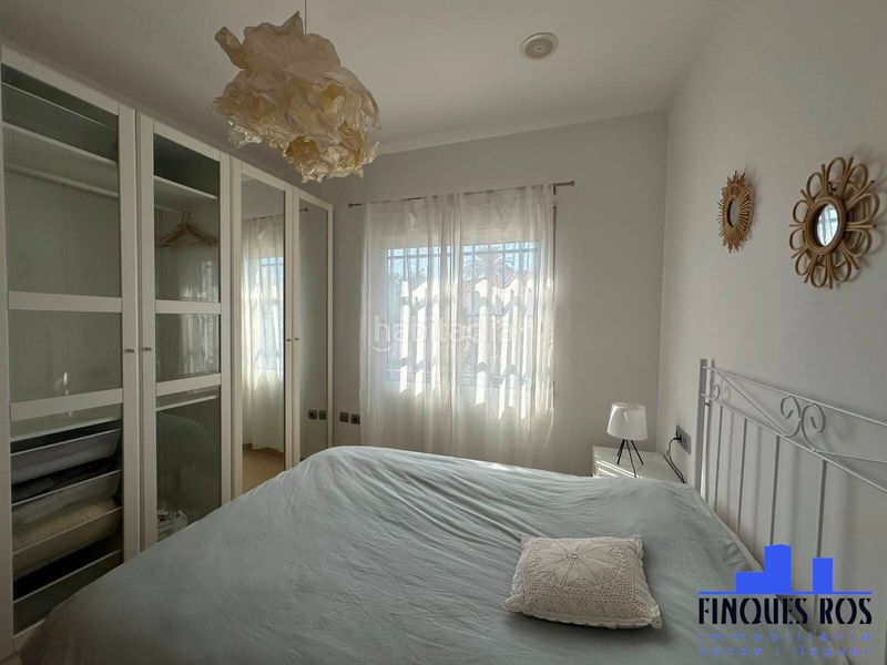 Foto b5ab4d1f-68e1-4c9c-bb8d-eea50ba555c2. Xalet amb xemeneia calefacció aparcament piscina a Vinaròs