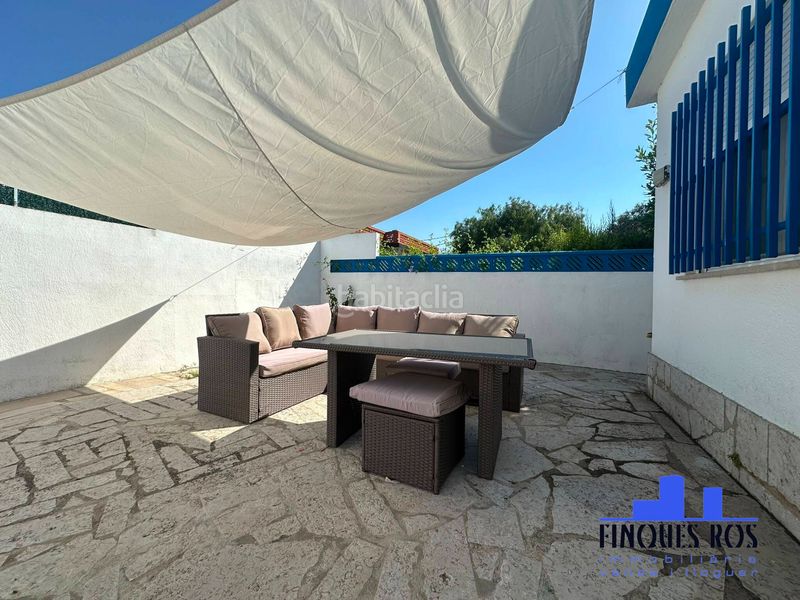 Foto effff1f9-d5d0-482f-a115-7b0b548a734e. Xalet amb xemeneia calefacció aparcament piscina a Vinaròs