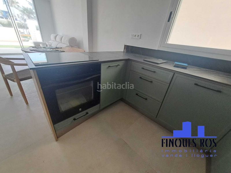 Foto fba60fec-7df3-407d-9690-aec51e58b80a. Apartament amb aparcament piscina a Cala Puntal Vinaròs