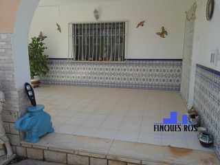 Xalet a Centro Comercial - Capsades - Hospital