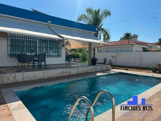 Chalet en Costa Norte. Espectacular chalet independiente en venta