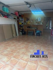 Local Comercial a Casco Urbano