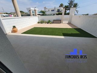 Apartament a Cala Puntal. Tu hogar frente al mediterráneo está más cerca de lo que imagina