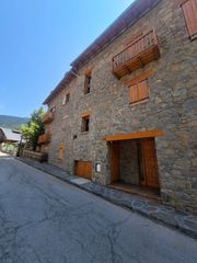 Flat in Setcases. Pis amb encant de muntanya a setcases