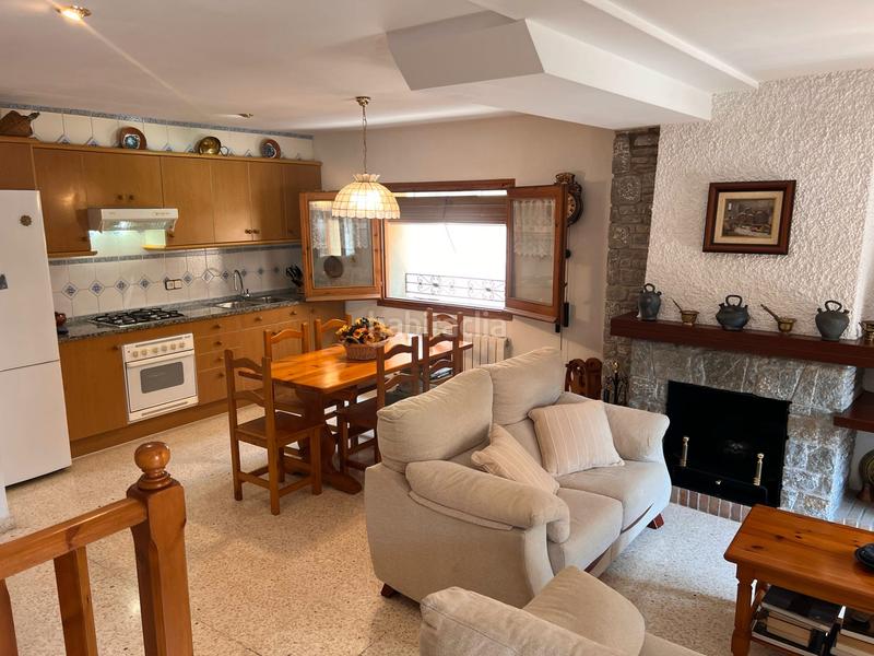 Foto b302927f-36ae-4453-85ac-4665c679e761. Casa pareada casa de poble a en Sant Pau de Segúries