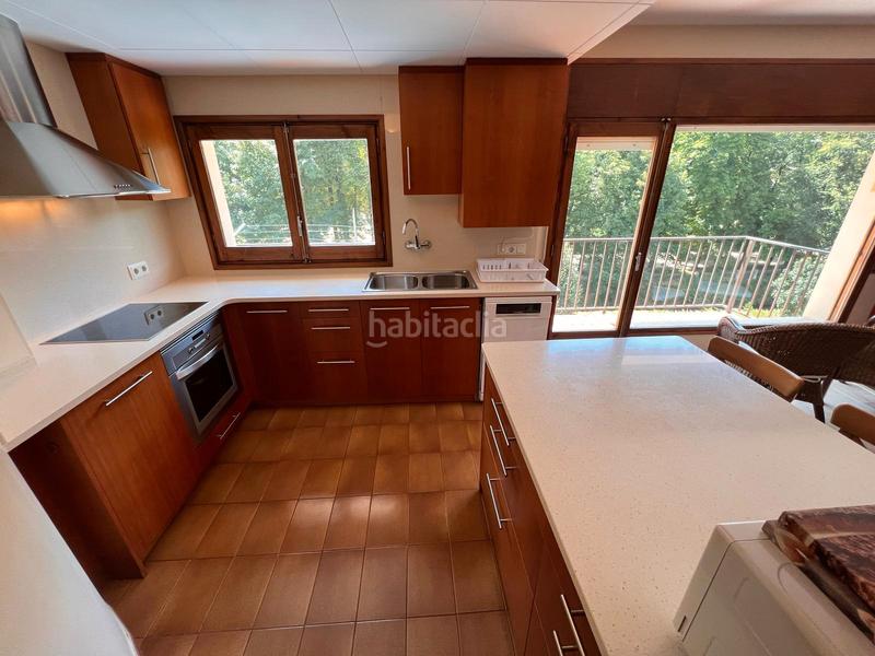 Foto 8a85eabe-b8c2-48fd-8c7b-c58e27a5ba72. Piso pis de 4 habitacions en Camprodon