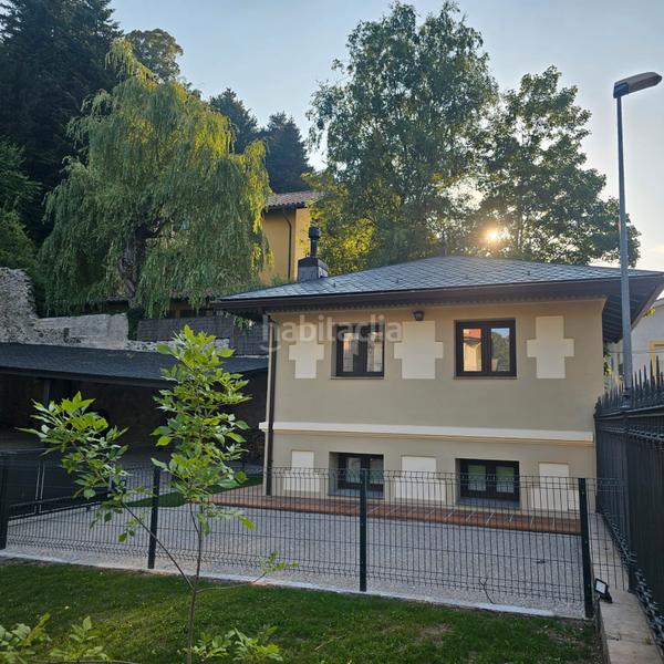 Foto 437d32b9-1f1e-4ef2-896a-c62ce3f015f4. Casa en carrer d'ignasi casabó 8 casa para estrenar en Camprodon