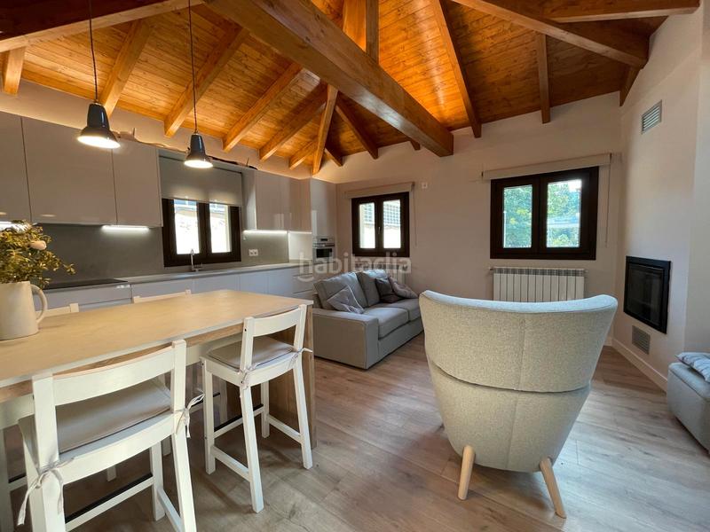 Foto 810baccc-c99c-42b4-9dd4-6e664473d2e4. Casa en carrer d'ignasi casabó 8 casa para estrenar en Camprodon