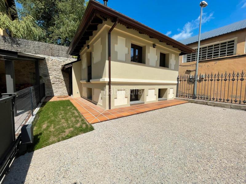 Foto 89790520-d88f-4f54-8d97-b2bbcfc7f513. Casa en carrer d'ignasi casabó 8 casa para estrenar en Camprodon