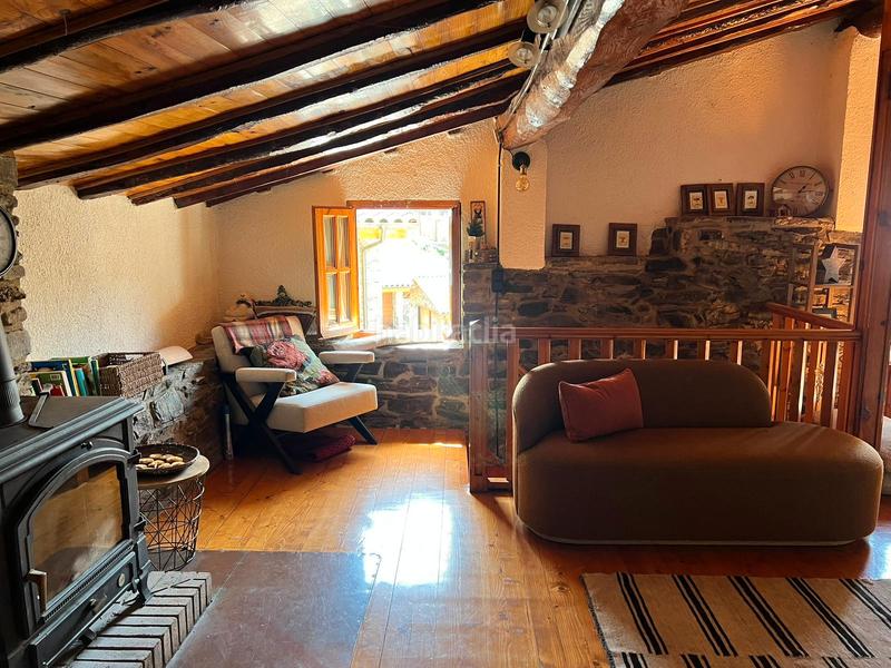 Foto 2e52deb7-9a6a-412a-8543-0b8428b91487. Casa amb xemeneia a Vilallonga de Ter