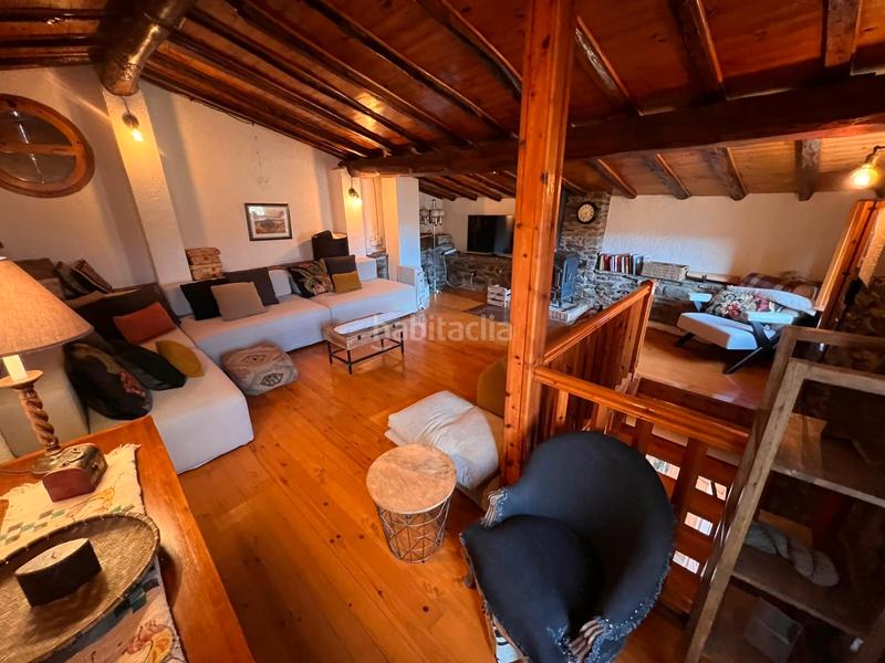 Foto 7297bf25-e06d-41c2-8268-1e3606dc13cb. Casa amb xemeneia a Vilallonga de Ter