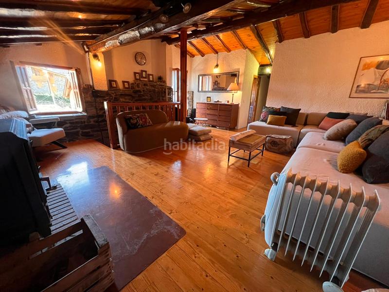 Foto 82ba66a5-148a-45d6-89cf-f4e6f3f6315b. Casa amb xemeneia a Vilallonga de Ter