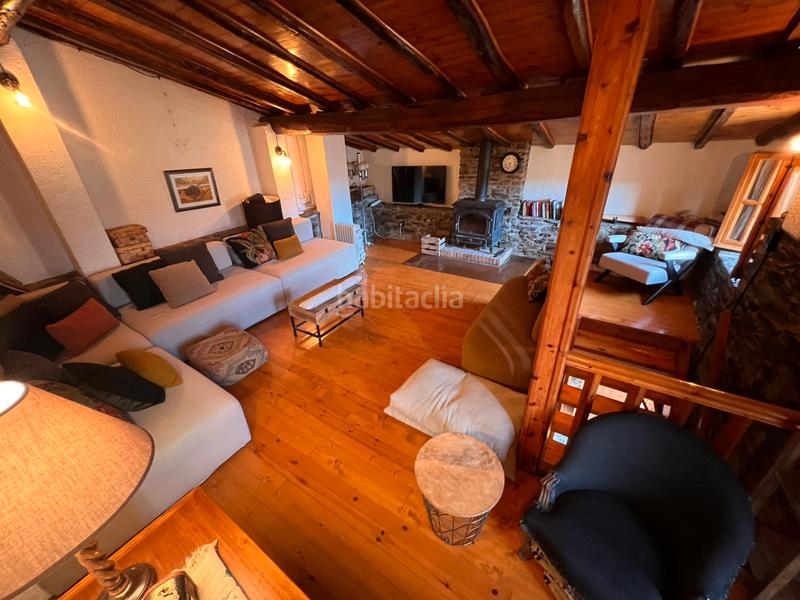 Foto eb553903-7471-4fae-808c-8a7c1bf23350. Casa amb xemeneia a Vilallonga de Ter