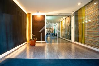 Local commercial dans Carrer de casp 144