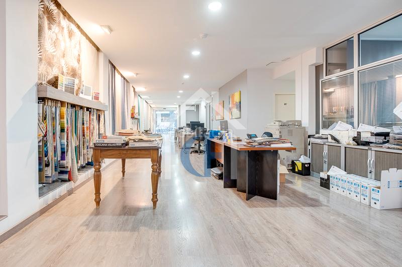 Foto ebca9bef-ff5a-4f7c-a54f-909f751ba103. Business premise in carrer de casp 144 in Fort Pienc Barcelona