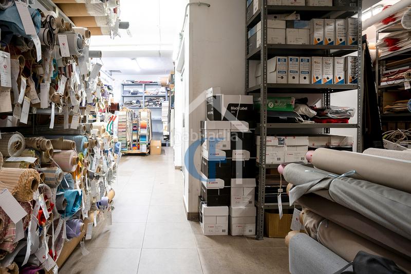 Foto d2630b2b-8dda-464c-af43-0db268561112. Local comercial a carrer de casp 144 a Fort Pienc Barcelona