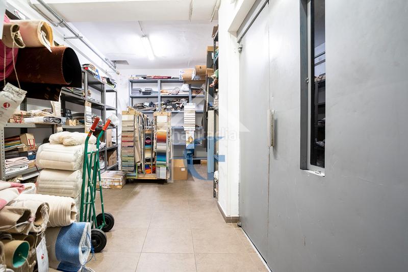 Foto e9d4fddd-eec6-45e5-8e4c-5589ad6e36c1. Local comercial a carrer de casp 144 a Fort Pienc Barcelona