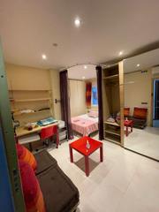 Loft  Carrer del consell de cent. Sexto piso en consell de cent. estudio con encanto y excelente o