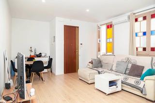 Appartement  Carrer d'aribau. Se vende un encantador piso ubicado en la calle aribau
