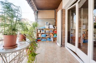 Appartement  Carrer d'aragó. Aragó te espera comodidad y espacio en este piso de 3 habitacion
