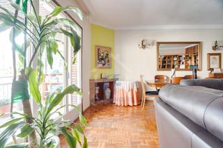 Appartement  Carrer d'arag. Oportunidad nica en arago  piso de 3 dormitorios para reformar
