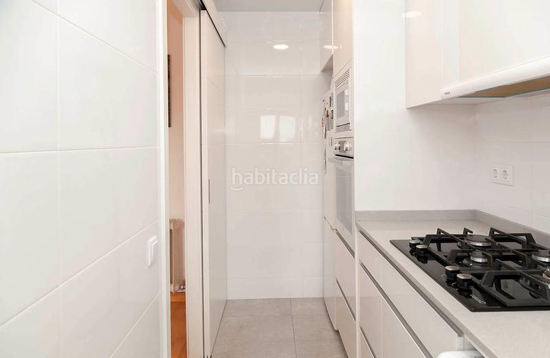 Foto 17bd9ddb-9261-4ba5-a46a-80946dae1186. Piso acogedora vivienda con encanto, situada en una zona tranquila . dispone de una agradable terraza privada ideal para re en Barcelona