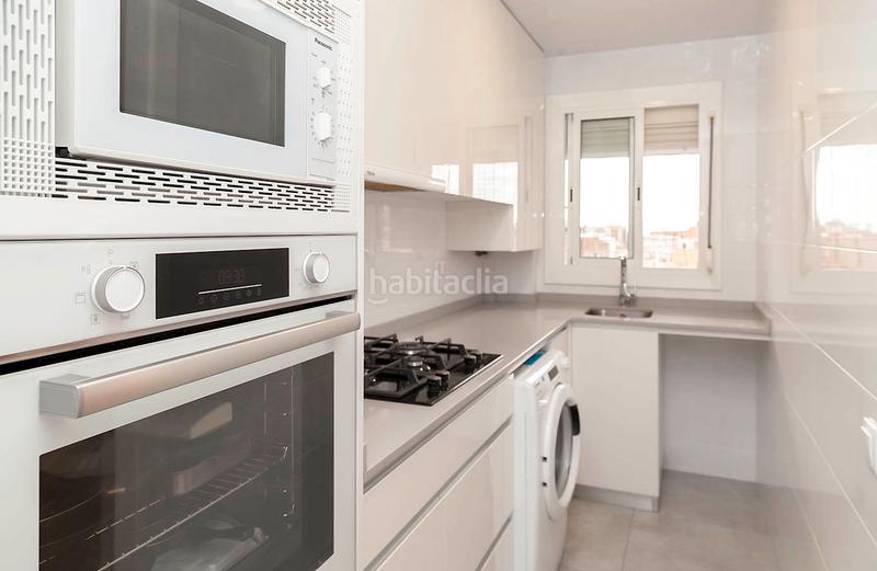 Foto d22fca32-5609-4603-8cb3-382b50125d6d. Piso acogedora vivienda con encanto, situada en una zona tranquila . dispone de una agradable terraza privada ideal para re en Barcelona
