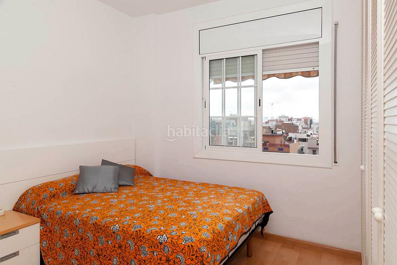Foto e72c0299-3435-4bb7-ab65-627c9e7b91f8. Piso acogedora vivienda con encanto, situada en una zona tranquila . dispone de una agradable terraza privada ideal para re en Barcelona